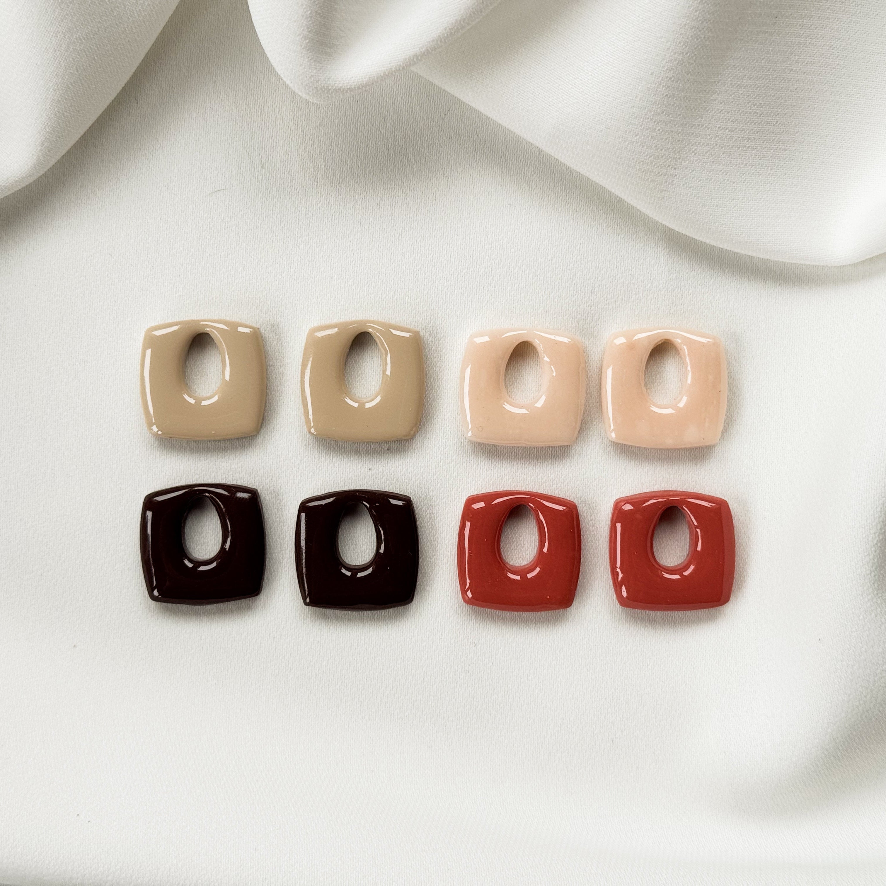 Charm Nude
