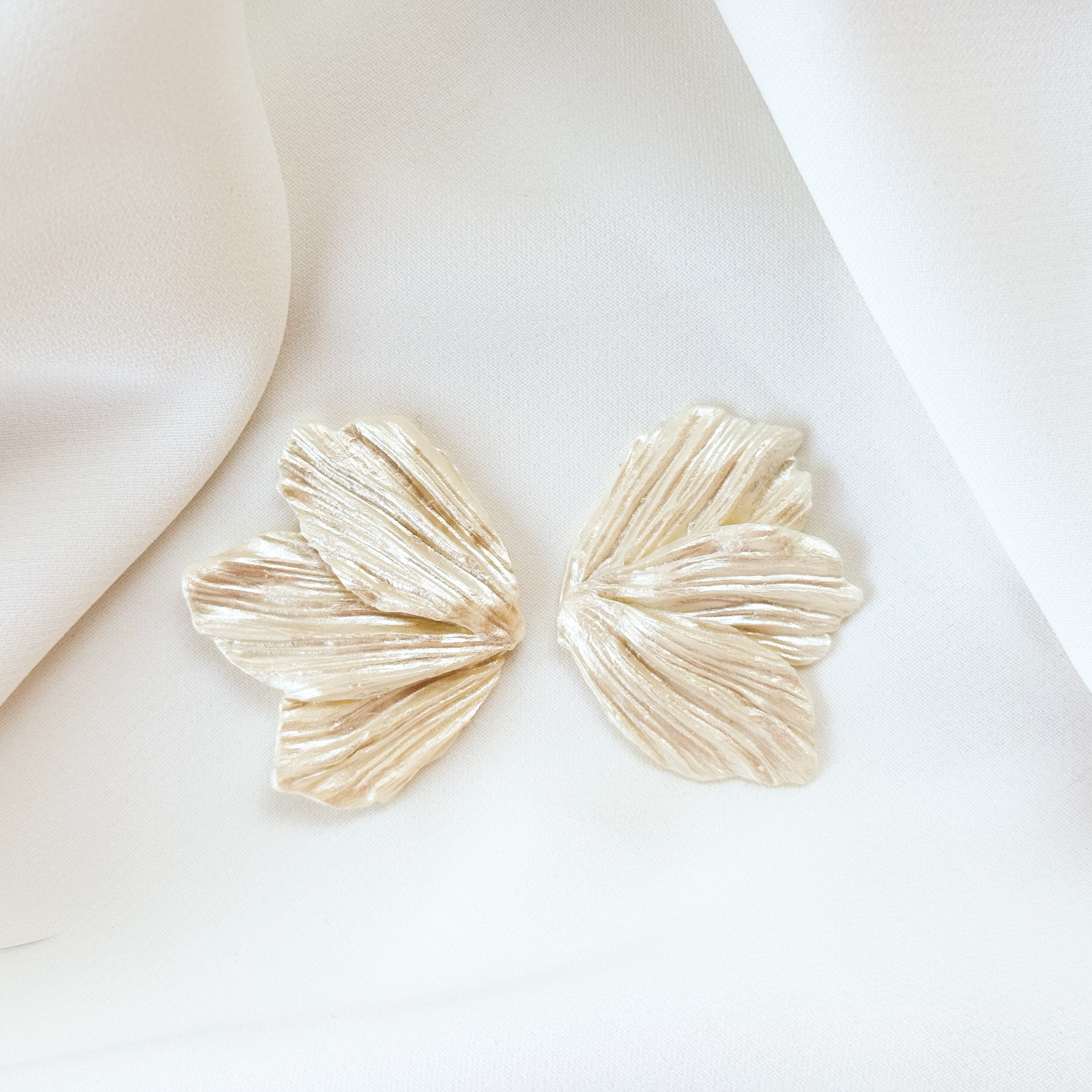 Pendientes Nara
